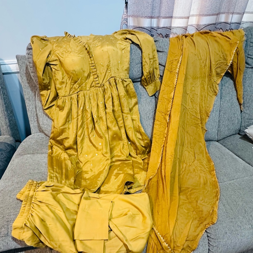 Elegant Mustard Yellow 3 PCs Indian Pakistani salwar suit Dress
